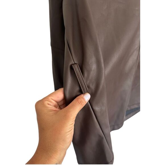 Banana Republic Brown Chocolate Espresso Polyurethane Blouse Size XL NWT - Picture 3 of 10